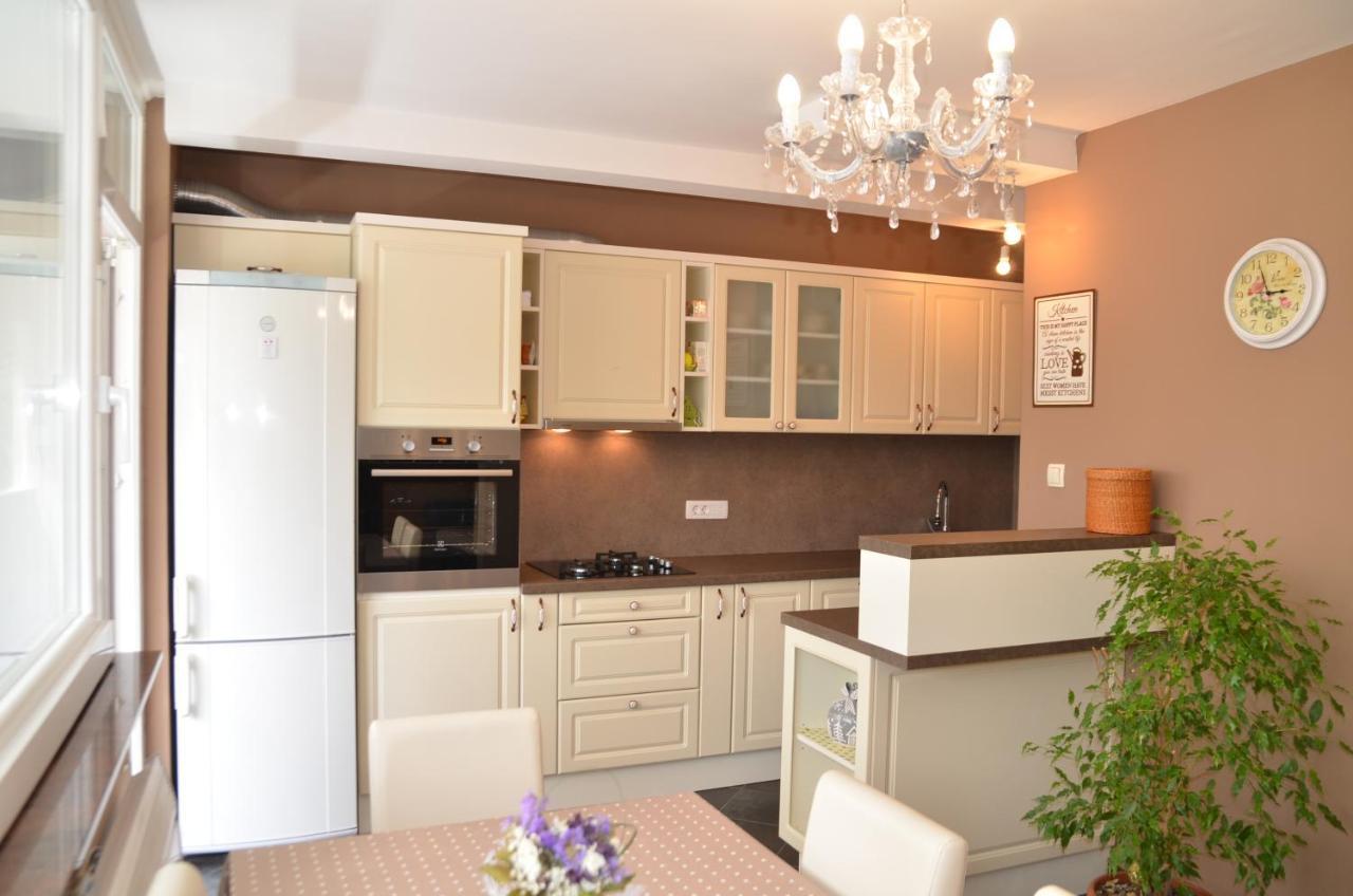 Apartament Quiet Area In The Center Of