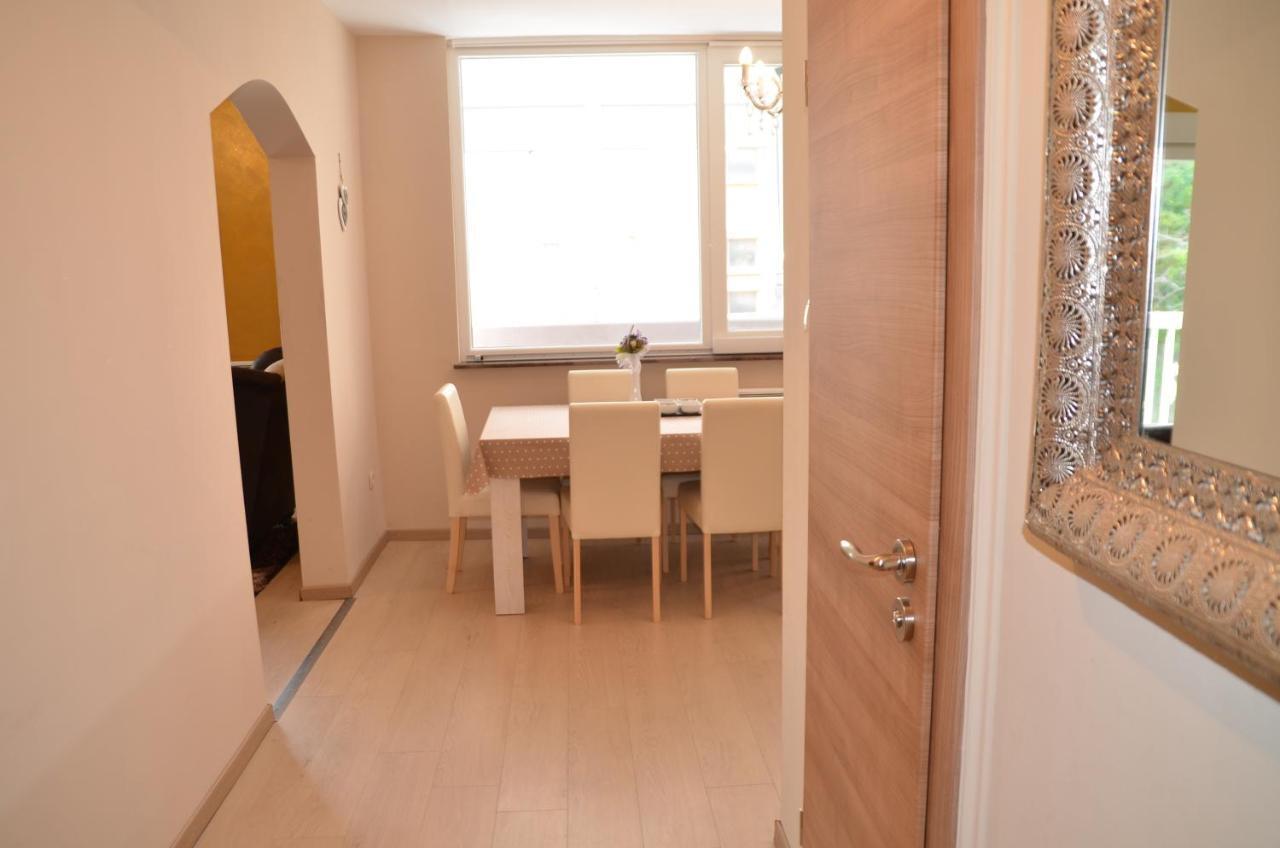 Quiet Area In The Center Of Apartament *
