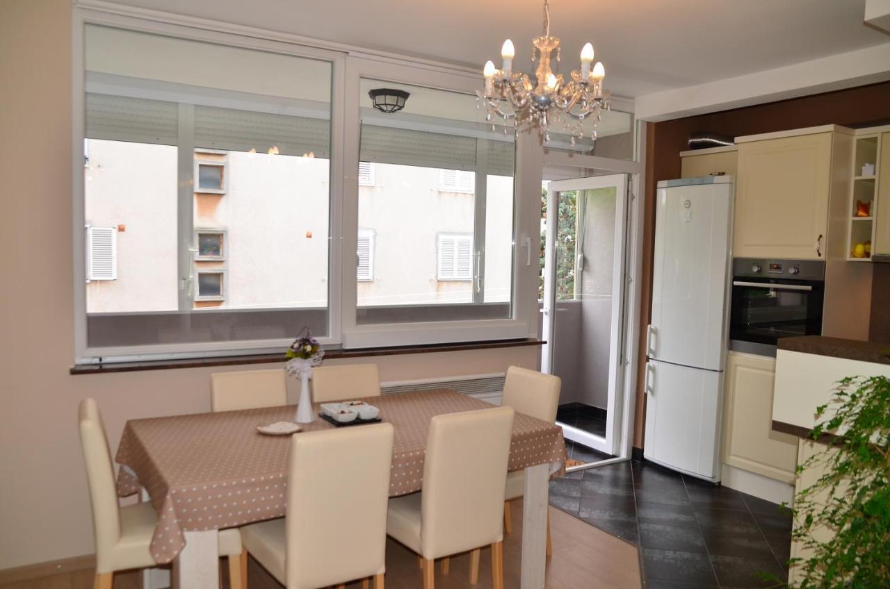 Apartament Quiet Area In The Center Of